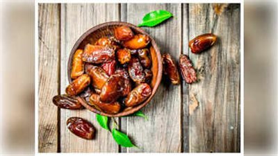 أضرار التمر لمرضى السكر في رمضان.. الإفراط يهدد صحتك