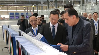 أهم 10 أحداث اقتصادية في مصر 2025.. تراجع البطالة وتشغيل مصانع جديدة 