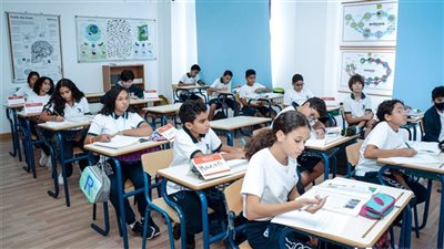 التعليم تعلن فتح باب التقديم للمدارس الرسمية الدولية للعام الدراسي 2025-2026