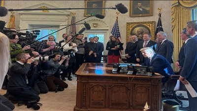 أزمة في البيت الأبيض.. إدارة ترامب تخطط لإقصاء الصحفيين 