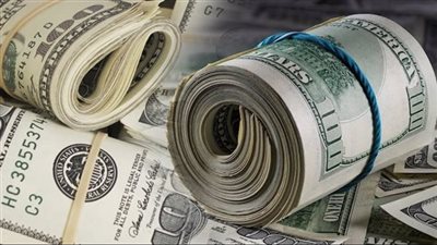 سعر الدولار أمام الجنيه اليوم الاثنين 10 مارس 2025.. الأخضر يتراجع