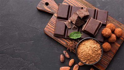 كيف تساعد الشوكولاتة الداكنة في تقليل خطر الإصابة بمرض السكري؟