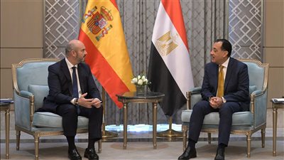 رئيس الوزراء يبحث مع رئيس مجلس الشيوخ الإسباني تعزيز التعاون المشترك