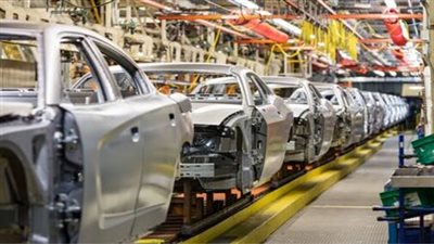 مليار جنيه لدعم صناعة السيارات.. 