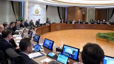 الحكومة: جهود متواصلة تتبناها الدولة لتمكين المرأة 