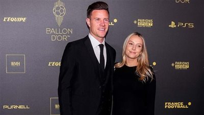 هل أنهت الخيانة علاقة نجم برشلونة بزوجته.. ماذا حدث؟