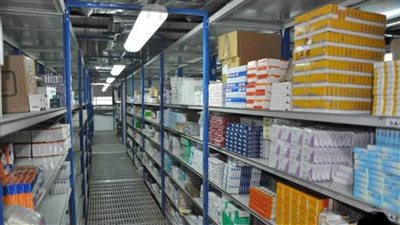 ضبط 46 منشأة غير مرخصة لتخزين وتداول الأدوية بالمحافظات