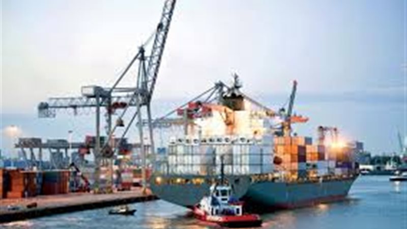 السلع الغذائية في الموانئ