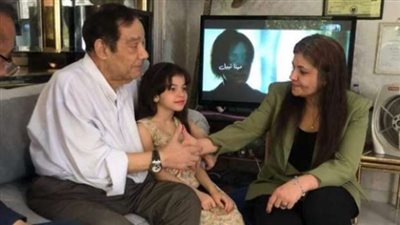 خطف جثمانه وسرقة مقتنياته.. أرملة حلمي بكر تكشف مفاجآت جديدة عن وفاته