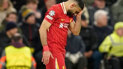 أرقام هى الأسوأ منذ أنضمامه.. تراجع أداء صلاح يثير القلق في ليفربول