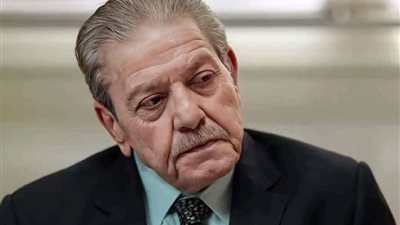 وفاة الفنان إحسان الترك بعد معاناته مع المرض عن عمر 71 عامًا