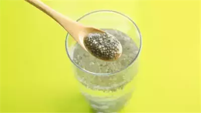 لماذا يجب شرب ماء بذور الشيا ليلاً؟ فوائد مذهلة لا تتخيلها