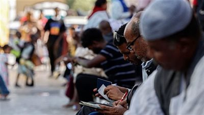 الحكومة تعمل على حصر التكلفة الاقتصادية للاجئين والوافدين