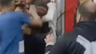 بعد ضربه.. قرار عاجل ضد المتهمين بالاعتداء على ضابط شرطة بقنا