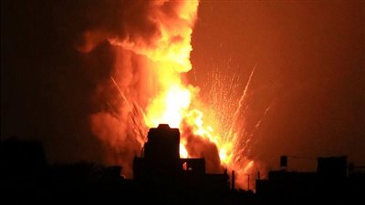 نزوح جماعي لآلاف الفلسطينيين بعد استئناف الحرب على غزة