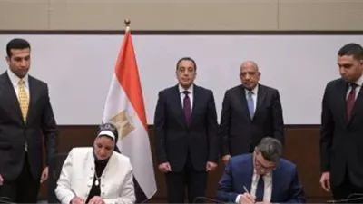 مدبولي يوقع اتفاقية لإنشاء محطة رياح بقدرة 500 ميجاوات في خليج السويس