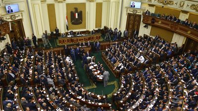 إنشاء 3 مناطق حرة.. والحكومة تواصل تطوير الاستثمار