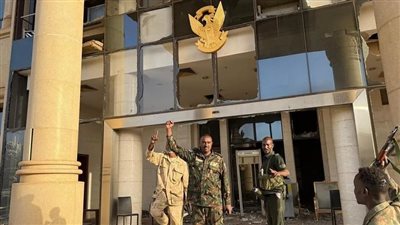 الجيش السوداني يعلن السيطرة الكاملة على القصر الرئاسي في الخرطوم