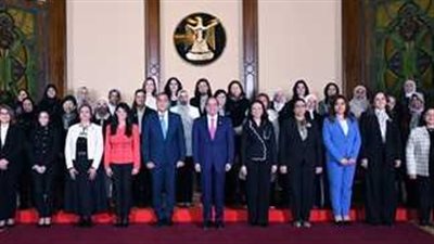 إنتاج ضخم تخطى 30 مليار جنيه.. رسائل الرئيس السيسي عن الدراما والإعلام