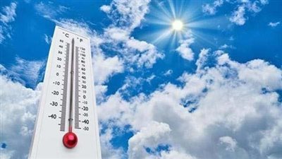 رياح مثيرة للأتربة وأمطار خفيفة وارتفاع بالأمواج.. تفاصيل طقس اليوم الجمعة 