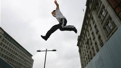 أسرة الطالب الجامعي المنتحر بالهرم: كان متفوق واتصدم بالرسوب