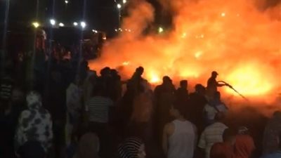 شاهد عيان على حريق جراج الخصوص: النيران التهمت 35 سيارة