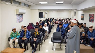 ملتقى ثقافات الشعوب يناقش فضائل رمضان وأثره على القلوب