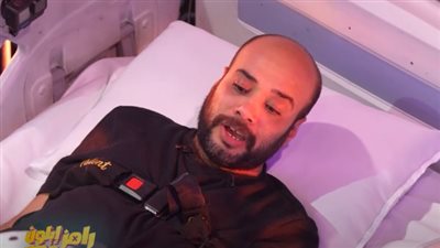 ده قهوجي.. رامز جلال يسخر من حاتم صلاح في «إيلون مصر» (فيديو)