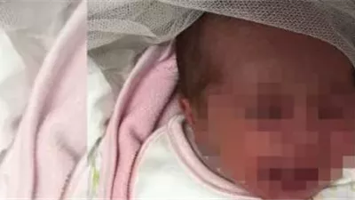 لغز الطفلة المجهولة في سنورس.. علاقة غير شرعية انتهت على باب مسجد