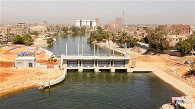 وزير الري يتابع الموقف التنفيذي لمشروع إنشاء قناطر ديروط الجديدة