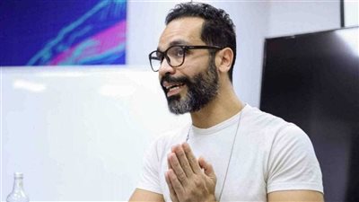 بعد تأييد حبسه.. تفاصيل محاكمة الفنان شادي خلف بتهمة الاعتداء على 7 فتيات