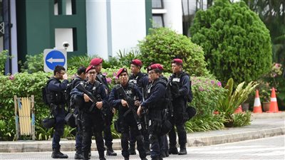 انتظرهم خارج المساجد.. حكاية مراهق خطط لقتل 100 مسلم