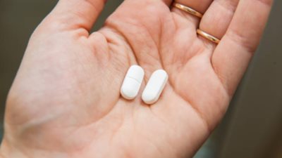 دراسة تحذر من استخدام مسكّن الباراسيتامول.. آثار جانبية غير متوقعة