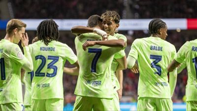برشلونة يواجه ريال مدريد في نهائي كأس الملك بعد التفوق على أتلتيكو مدريد