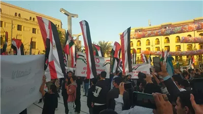 صلاة عيد الفطر تتحول إلى مظاهرة لدعم فلسطين ورفض مخطط التهجير