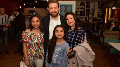 بعد رحيلها بشكل مفاجئ.. من هي زوجة نضال الشافعي ولماذا تركت الفن؟