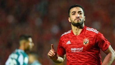 الأهلي يسعى لضم محمد عبد المنعم بشكل نهائي من نيس الفرنسي