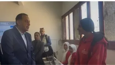 مدبولي لطلاب مدرسة تكنولوجية بأسيوط: الحكومة تدعم تأهيل الشباب لسوق العمل