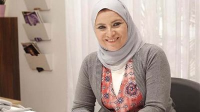 بأزمة قلبية.. وفاة والد سائق أوبر صاحب واقعة هبة قطب (تفاصيل)