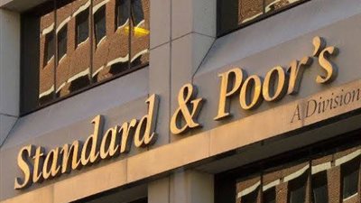 ستاندرد اند بورز تعدل نظرتها المستقبلية لمصر إلى مستقرة.. وتثبت تصنيفها الائتماني عند “B-/B”