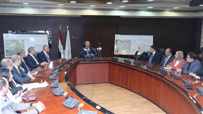 إطلاق مدينتين نسيجيتين في المنيا والفيوم لتعزيز قطاع الغزل والنسيج