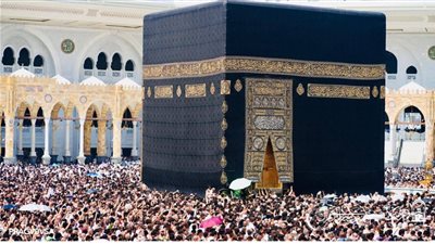 بيع الوهم للمصريين.. برلمانية تحذر من 