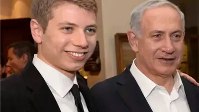 نجل بنيامين نتنياهو يهاجم ماكرون لهذا السبب ؟