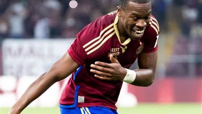 الزمالك يشعل الصفقة.. أخر تطورات مفاوضات الأهلي لضم ديريك كوتيسا