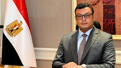 وزير الإسكان يتابع أعمال تنفيذ الوحدات السكنية بمشروع 