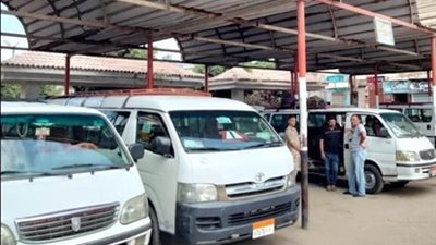 محافظ الدقهلية يوجه بإيقاف وإلغاء تراخيص السيارات المخالفة للتعريفة الجديدة