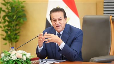 ميكنة الدواء والحضانات.. ماذا فعل وزير الصحة لتحسين مستوى الخدمات بالمستشفيات؟