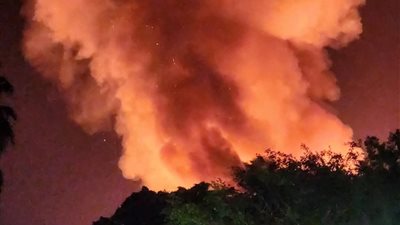 قرارات عاجلة من محافظ القاهرة بشأن حريق محلات الخشب المستعمل بالشرابية