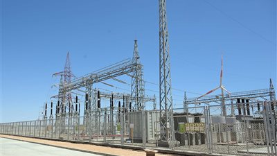 بـ700 مليون دولار.. رئيس الوزراء يتفقد محطة 