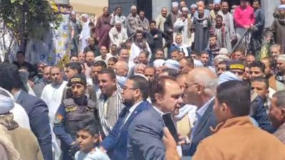 بدأت بـ«أوعى يا بابا» وانتهت بالسب.. تفاصيل مشاجرة نائب محافظ سوهاج مع السكرتير العام